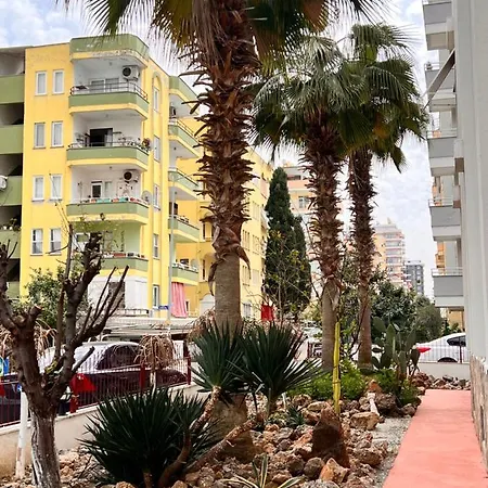 Mahmutlar 2-rooms 100m To The Apartment *